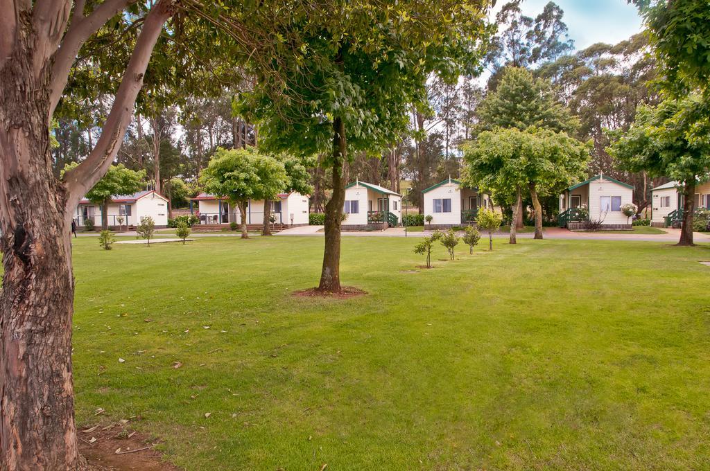 Warragul Gardens Holiday Park Bagian luar foto
