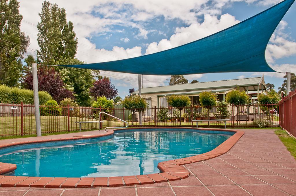 Warragul Gardens Holiday Park Bagian luar foto