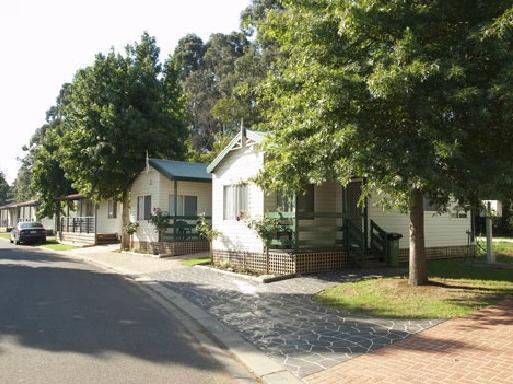 Warragul Gardens Holiday Park Bagian luar foto