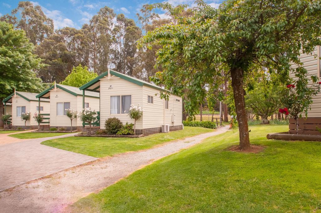 Warragul Gardens Holiday Park Bagian luar foto