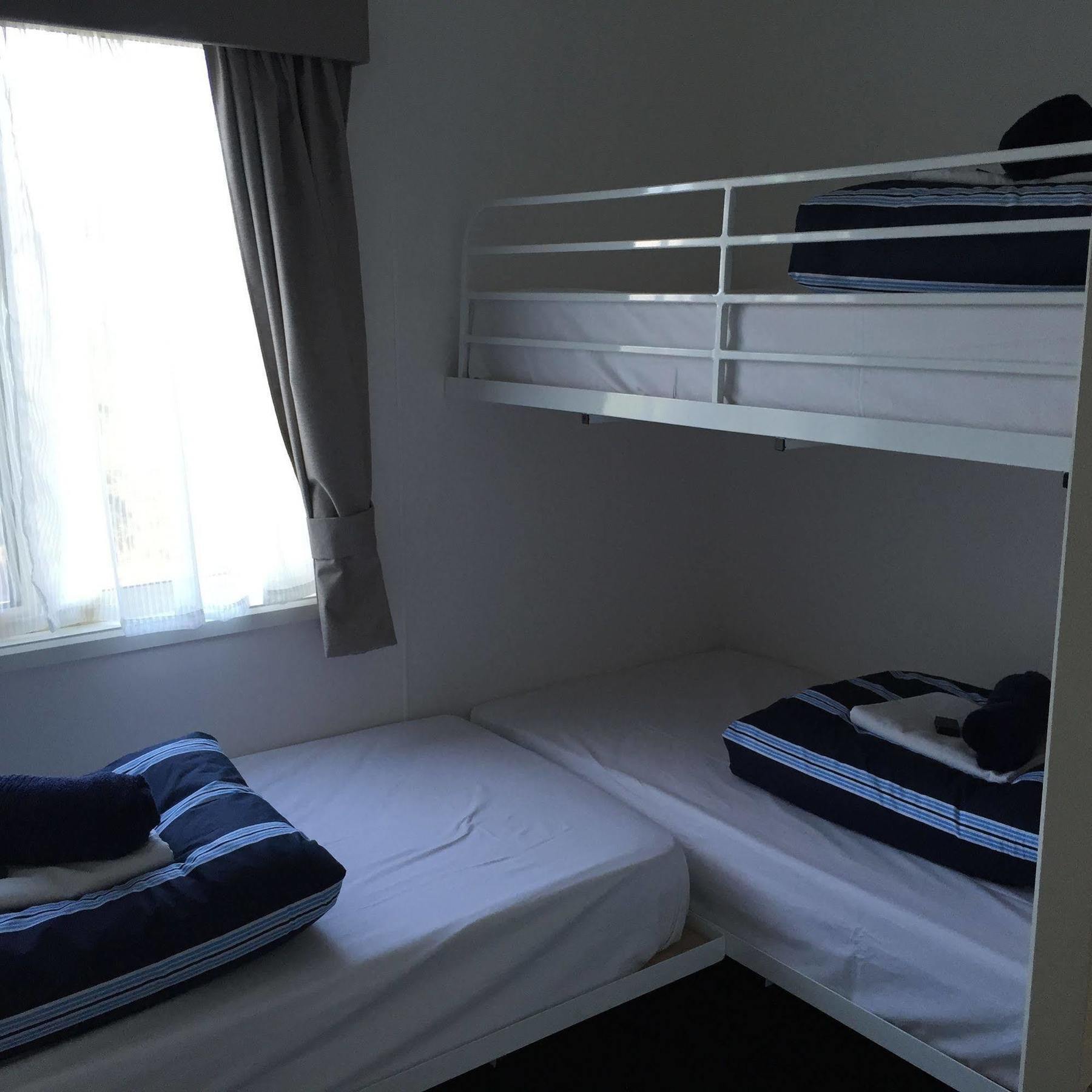 Warragul Gardens Holiday Park Bagian luar foto
